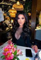 Лаура, 8 989 125-93-54