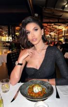 Лаура, 8 989 125-93-54